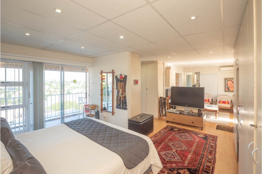 6 Bedroom Property for Sale in Humerail Eastern Cape